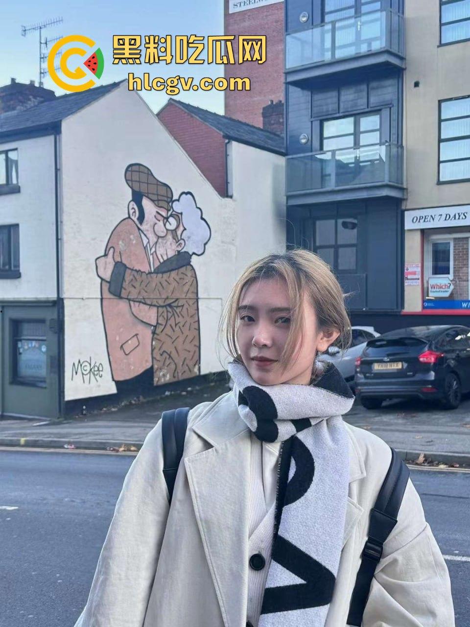 武汉大学极品学生妹【张丽娜】被富二代包养！白嫩翘臀骚劲十足，妥妥的豪门肉便器！  第8张