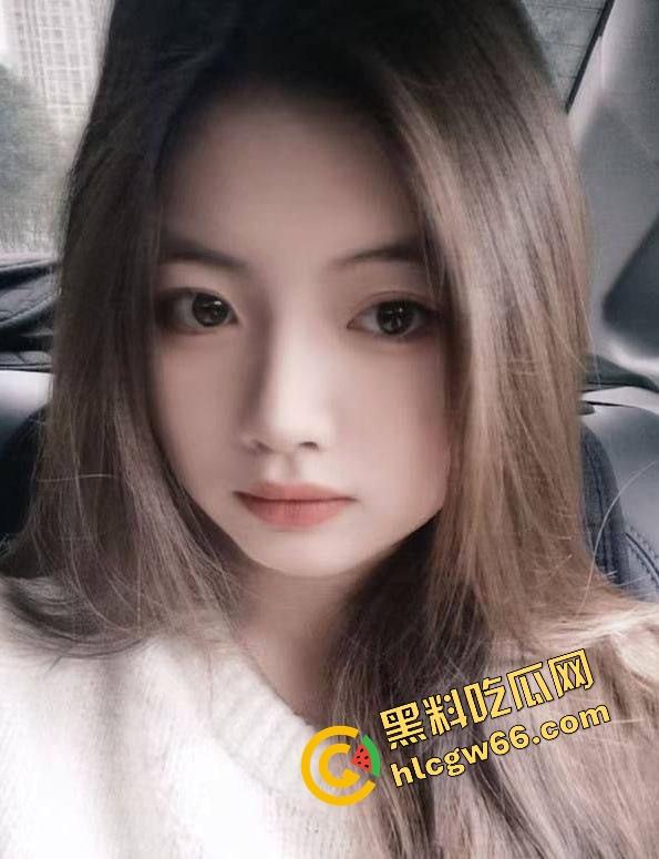 福建福清茶艺师【陈雪宜】为拉业绩认土豪做干爹，前男友怒了老子白舔三年，私拍视频全给你们看！  第3张