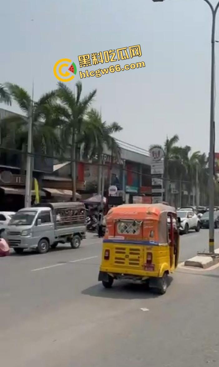 缅甸瓦城突发7.9级强震，中印孟老缅泰全体摇烂，泰国人民逃命式冲出大厦，猪仔们你们还好吗？  第10张