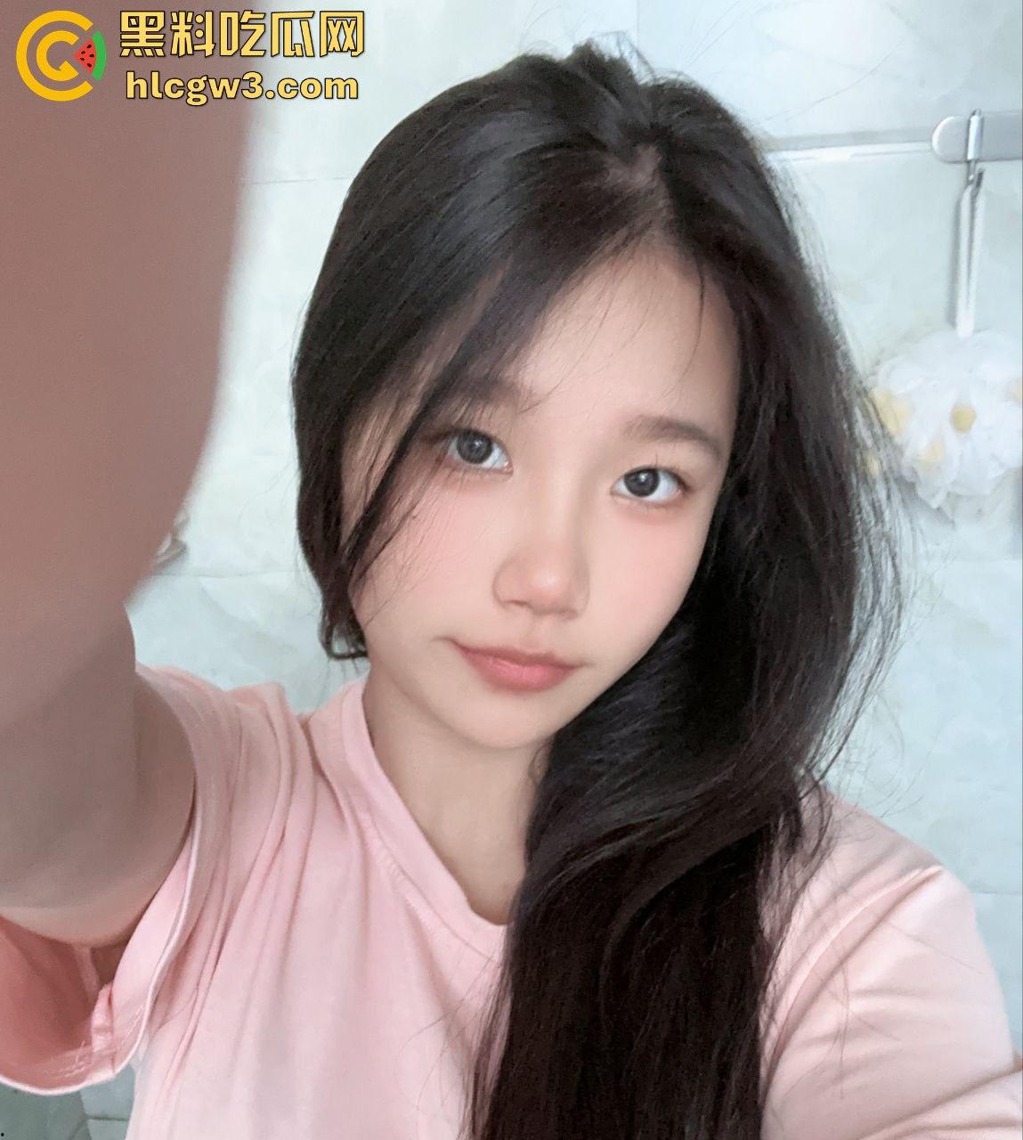 山西清纯女大学生【姜梦璇】私密资源疯传！清纯脸骚货魂，哥哥们的大鸡巴硬得像铁柱，简直玩明白了！  第14张