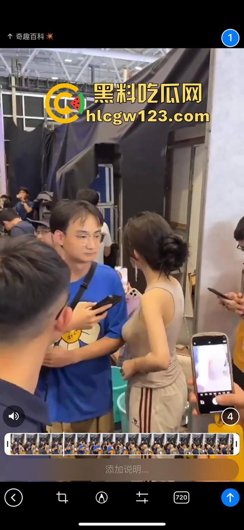 肘击猥亵袭胸大师，冒充摄影师咸猪手摸奶，结果翻车被抓，视频拍下全过程，还真是够猥琐呢！  第2张