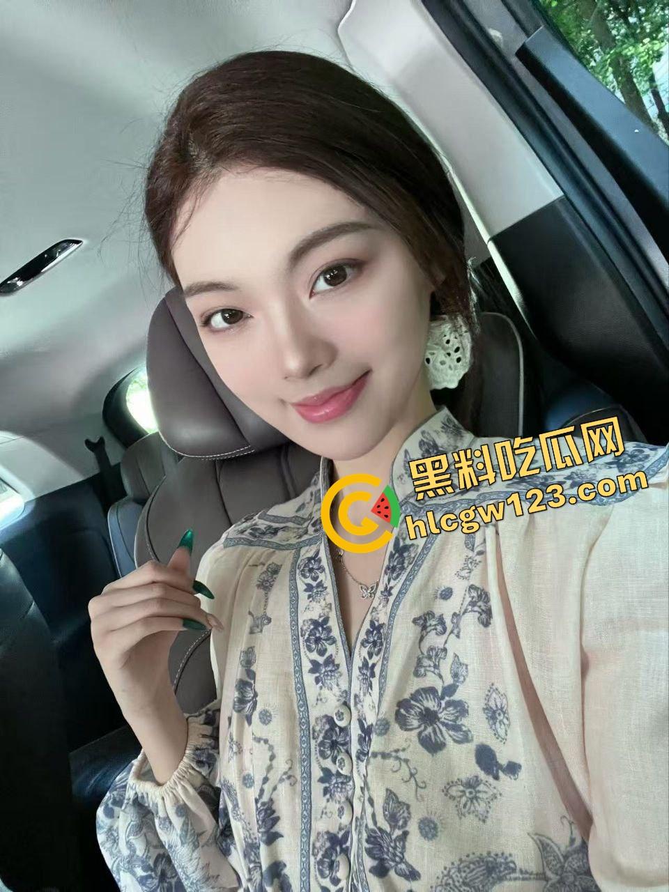 群友爆料前女友【宋蒨】JK黑丝公交车，02年小骚货不上班专靠男人养，两年感情换一顶绿帽！  第5张