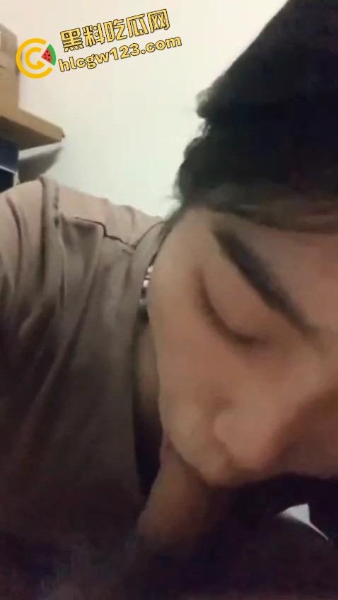 群友爆料前女友【宋蒨】JK黑丝公交车，02年小骚货不上班专靠男人养，两年感情换一顶绿帽！  第10张