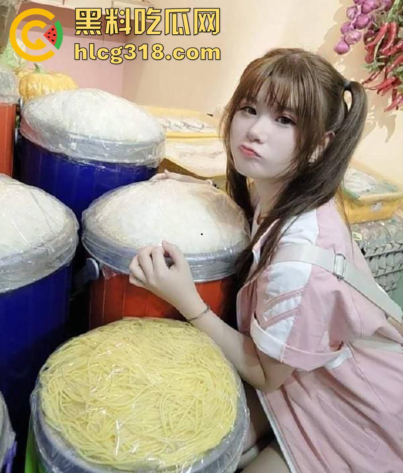 绿你的不一定是兄弟，也可能是你爸！湖南师范学院【徐晓筱】，被男友父亲拿下，贪恋大屌疯狂吃鸡！  第1张