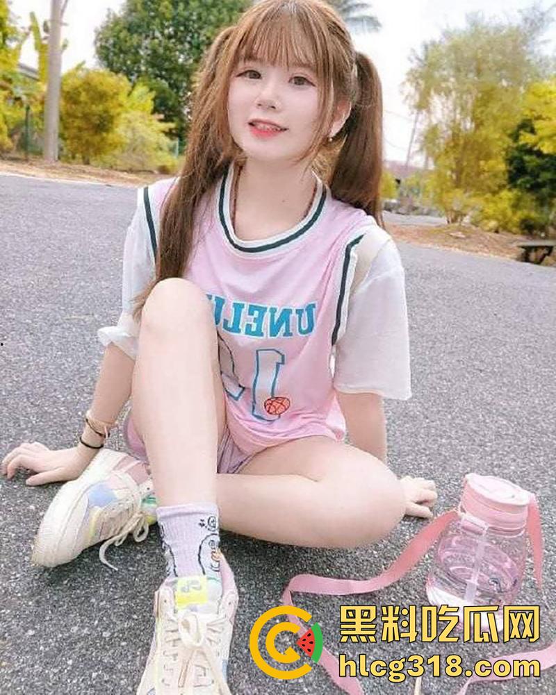 绿你的不一定是兄弟，也可能是你爸！湖南师范学院【徐晓筱】，被男友父亲拿下，贪恋大屌疯狂吃鸡！  第3张