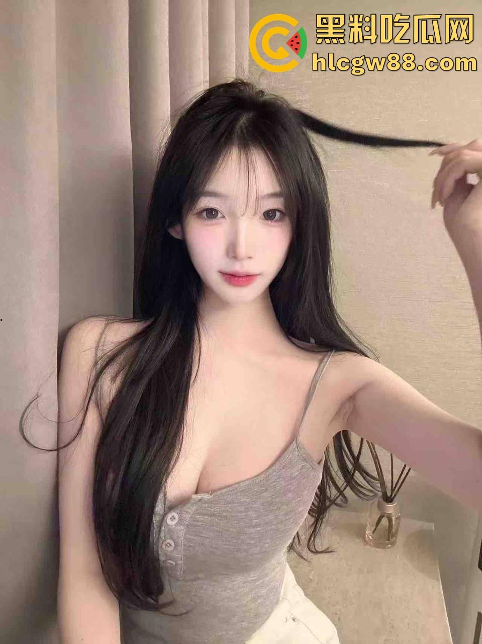 武汉小伙靠黄金手指拿下富婆姐姐,少妇被抠到表情爽得浪叫求饶一看就到点了，这才是真正的手艺人！  第7张