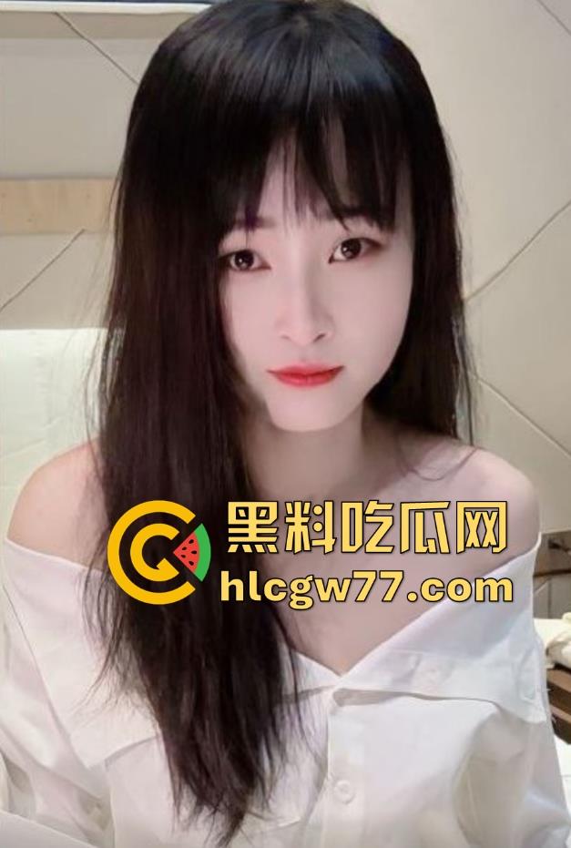 乱伦大神 姐姐的奶味 新作 与发情姐姐许久未见 牛仔裤都来不及脱就体验禁忌性爱  第2张