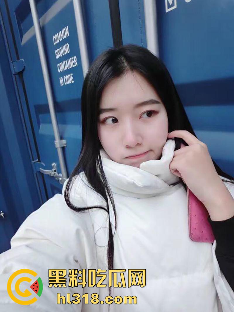 别人老婆操着就是爽！辽宁大连新婚少妇【邵雨慧】，背着老公到处偷情做爱，出轨多人被曝光！  第1张