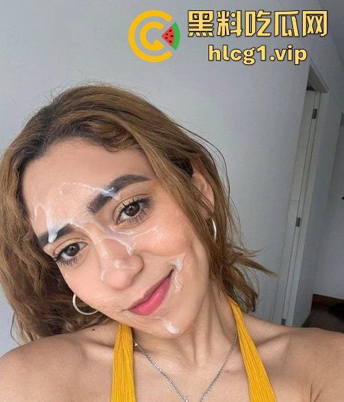 欧美网红『 Carna』颜射视频合集曝光！满脸精液在阿姆斯特丹街头露出，真够野！  第4张