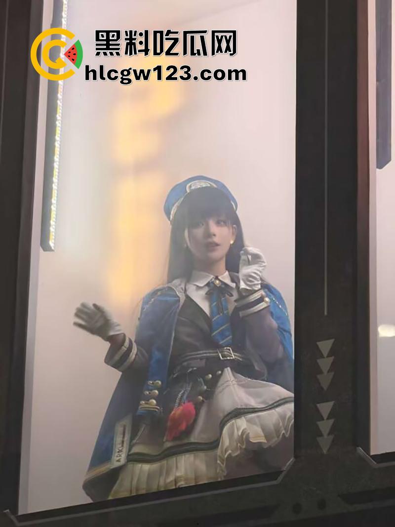 颜值coser【花卷】绿帽大瓜，漫展被富哥400w被包养，竟带前任来富哥房子打炮，结果被曝光！  第23张