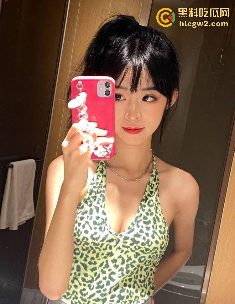 约炮安徽科技学院清纯大一妹 两天酒店大战不停歇 小穴紧致浪叫不断 清纯表面下竟是个骚浪精！  第3张