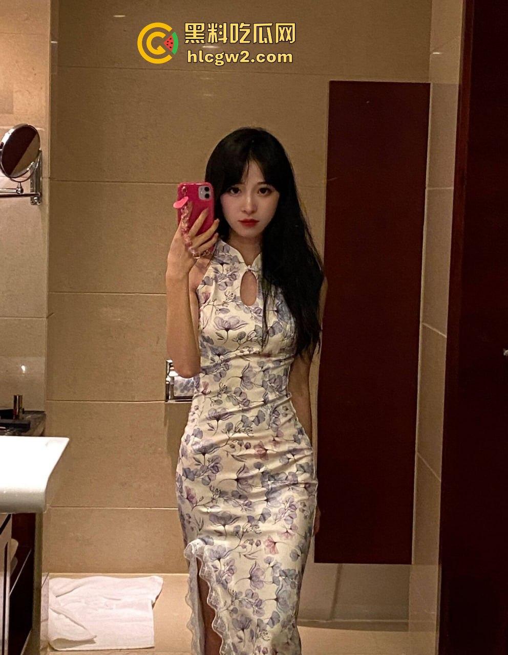 约炮安徽科技学院清纯大一妹 两天酒店大战不停歇 小穴紧致浪叫不断 清纯表面下竟是个骚浪精！  第4张