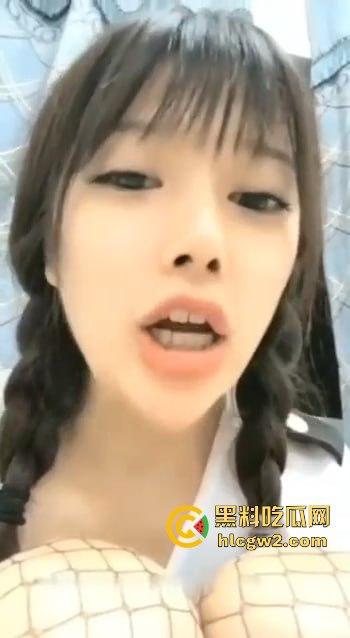 见过双鸡的你，见过双逼吗？两个B的妹子长啥样？双阴道妹子稀有资源曝光 赶紧上车来见识双倍快乐！  第7张