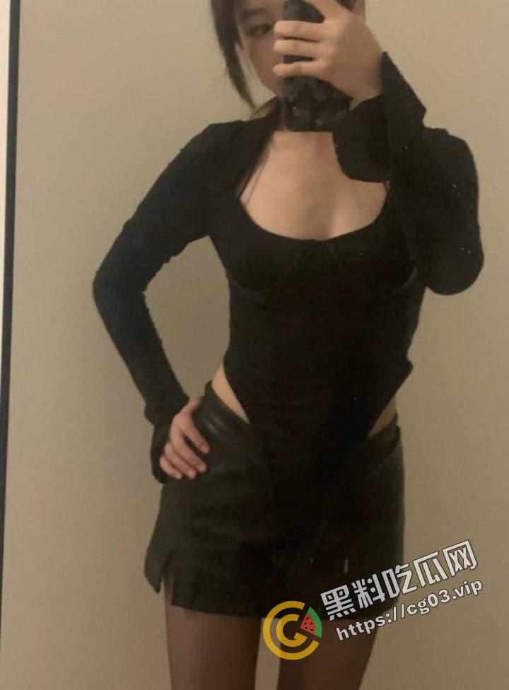 曝光！长沙万达金融写字楼物业约炮老混圈女【zwz】母狗属性拉满  特别是酒后做爱都是一脸懵逼 第1张