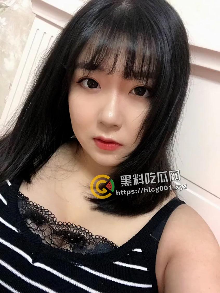 大同平城区反差婊 奶着孩子奶老公 乳晕和逼一般黑 美熟少妇 谁顶得住 被龟男老公流出  第4张