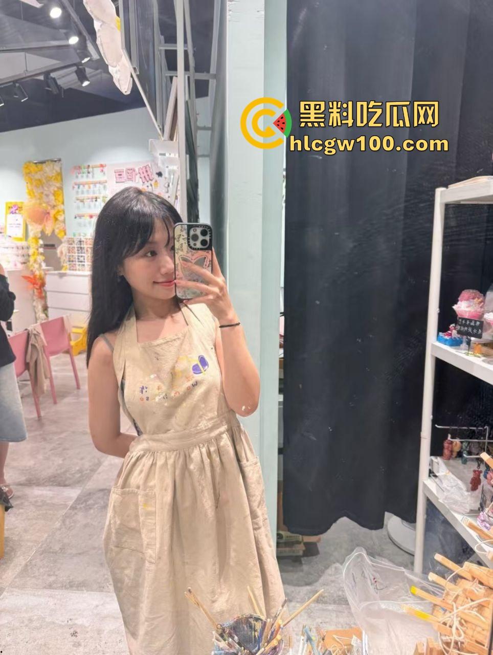 深圳券商圈惊现双标女，高冷女神【林逸薇】实为陪睡高手，专撩有钱老男人，骚浪风骚口活逆天！  第3张