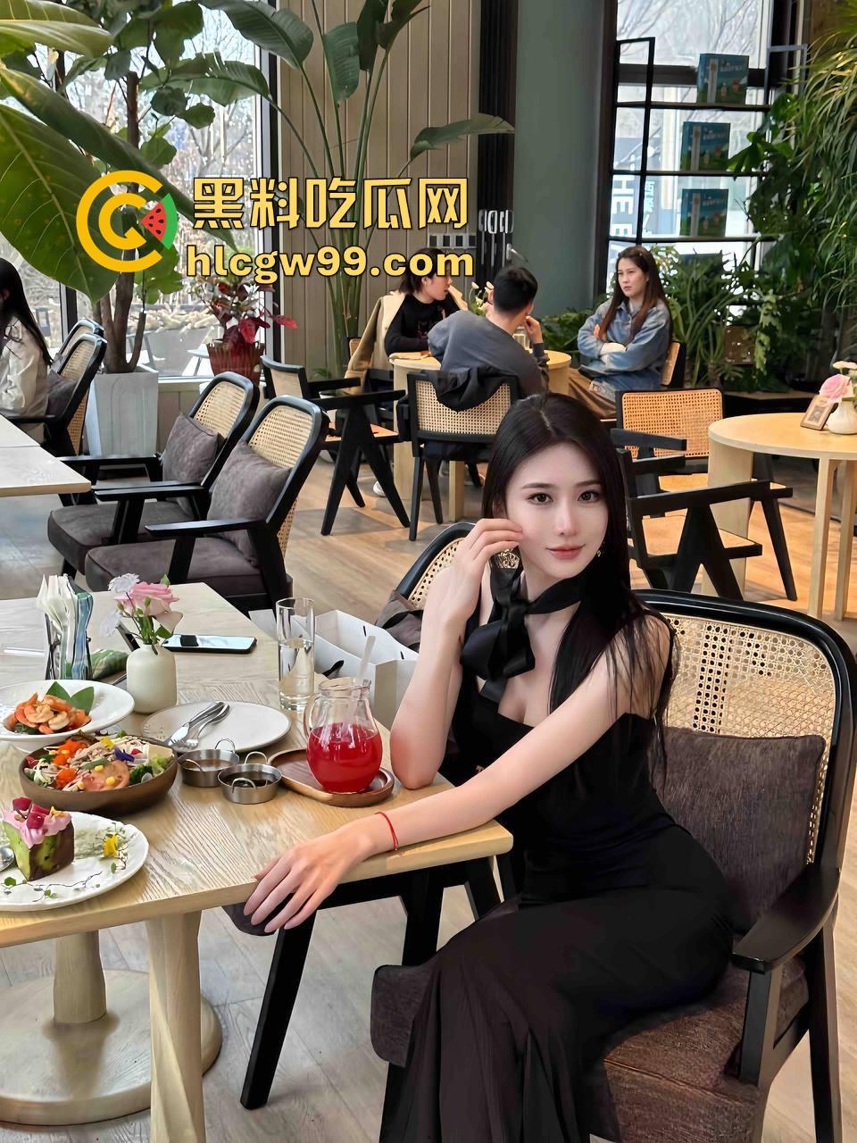 杭州第一掐脖哥，驯服哥桌下猛猛干强制爱，表面是勤俭持家的好男友，背后却是骗炮发片的国产区大佬！  第35张