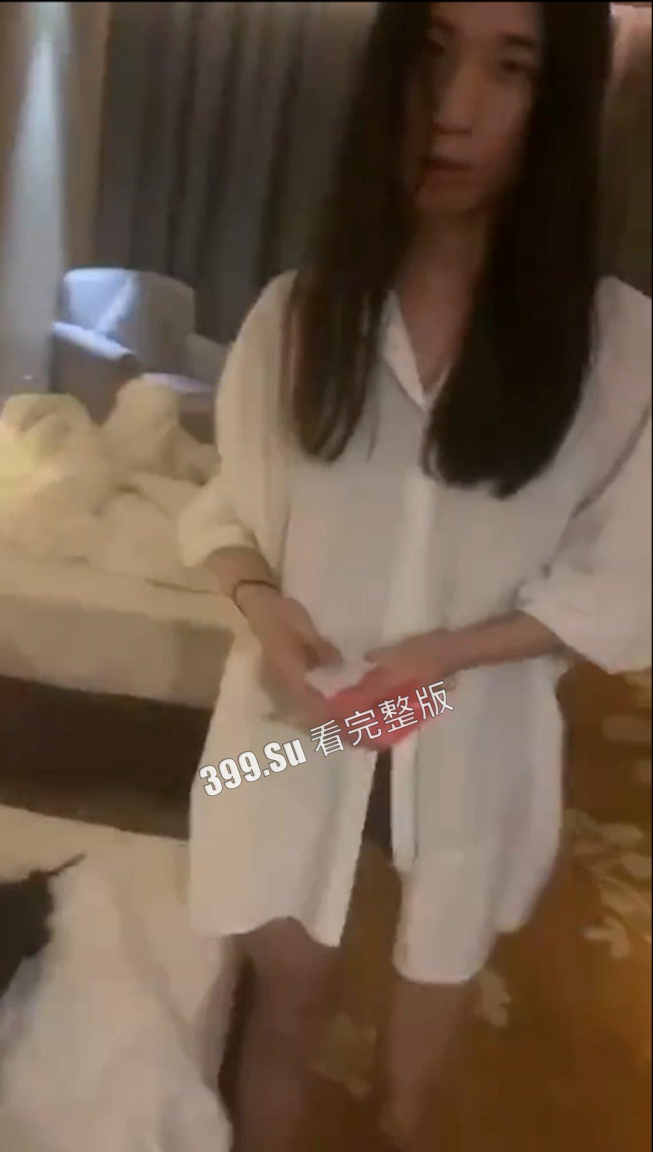 尴尬社死集锦  脚趾都快把鞋底抠破了【微笑】 第3张