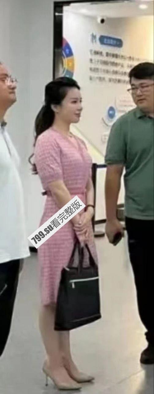 扬州副市长和副局长戴璐的瓜！扬州商务局副局长戴璐与副市长 婚房多次偷情被老公录像曝光 【40分钟视频】  第8张