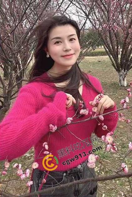 山东风韵熟女出轨门！40岁人妻陈姿约炮猛男，现场实拍娇喘连连、淫水四溢，各种姿势爆操至高潮  第2张