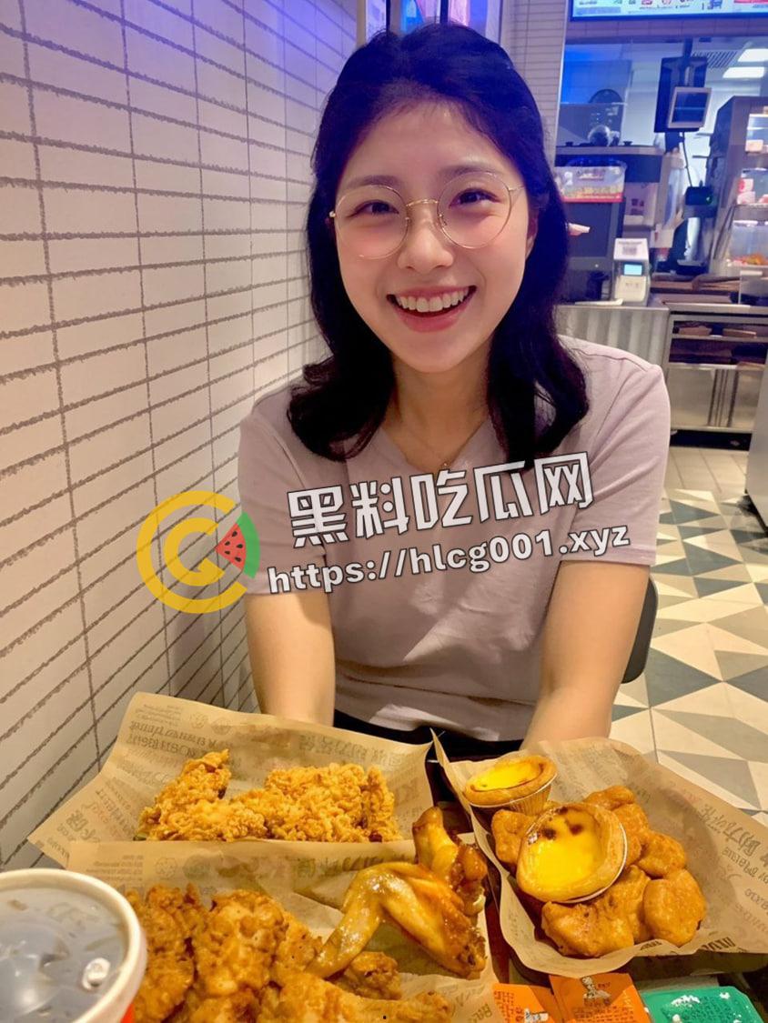 极品少妇【秦嘉倪】初恋般的笑容 花瓣般粉嫩的小穴  这不是福利姬 这是天使啊 最新高清无码流出 第8张