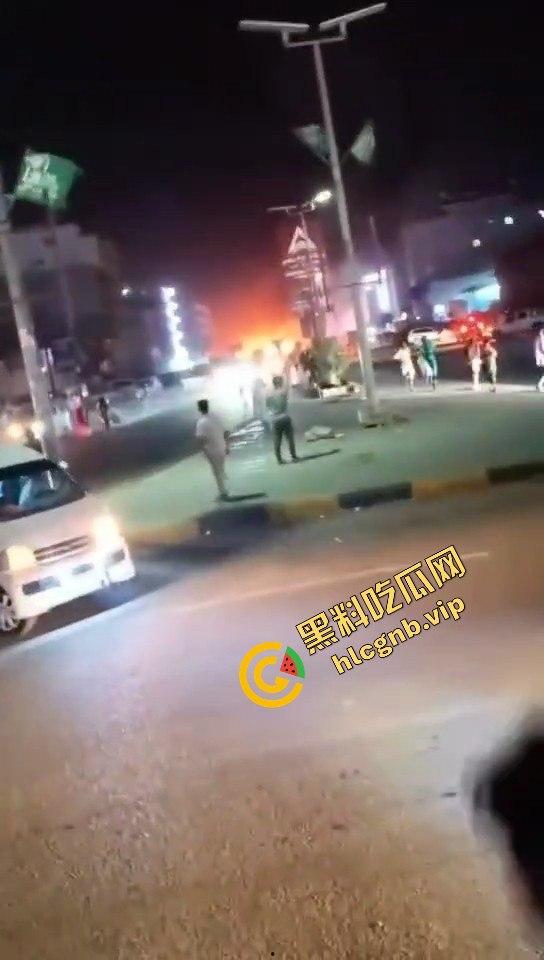 摩苏儿激烈枪战再现，伊拉克苏莱曼尼亚爆炸画面疑似汽油站爆炸！  第7张