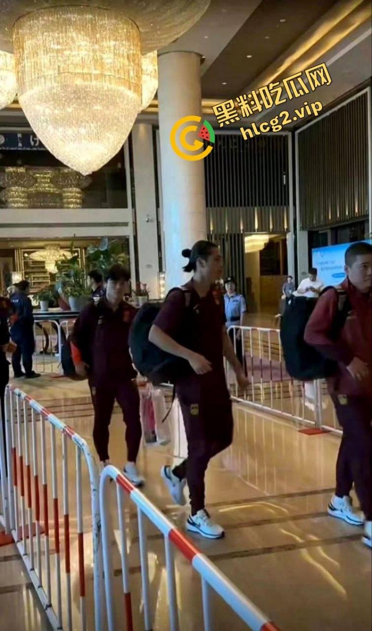 国足零蛋凯旋 “射门无力 购物给力” 惨输七球 仍能笑对人生  第4张