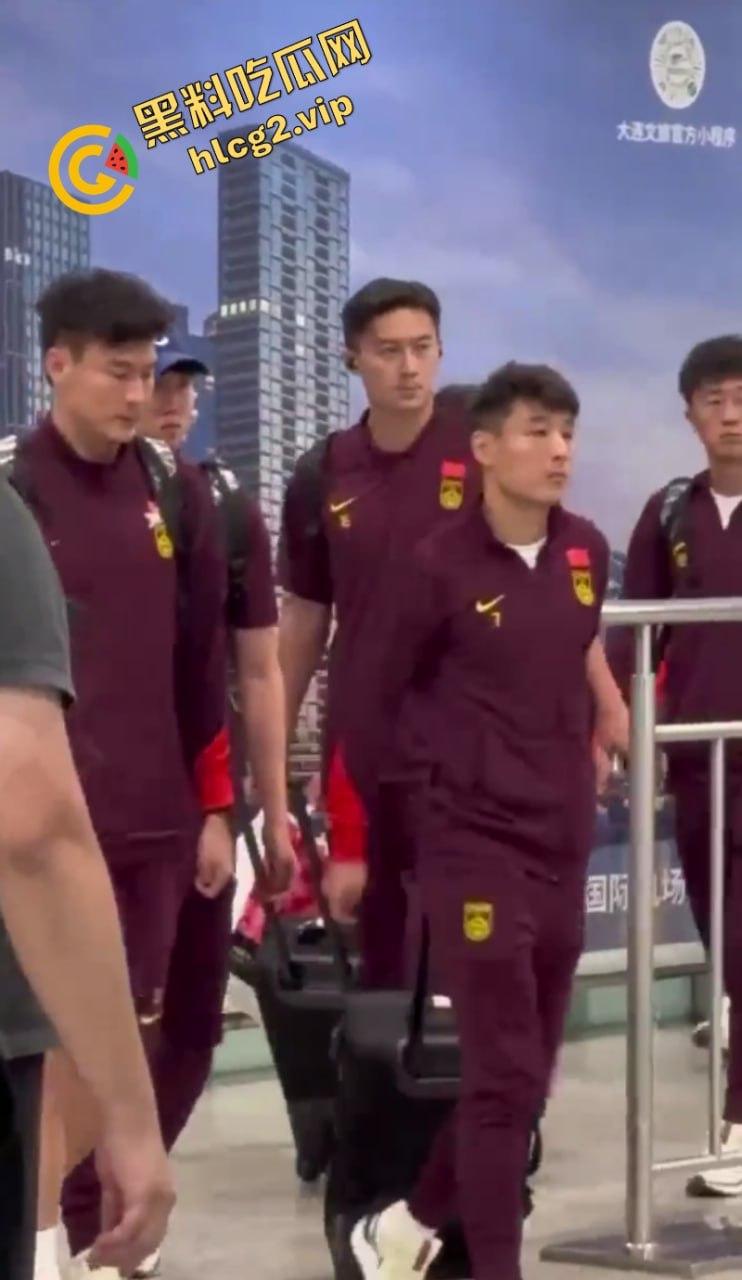 国足零蛋凯旋 “射门无力 购物给力” 惨输七球 仍能笑对人生  第6张