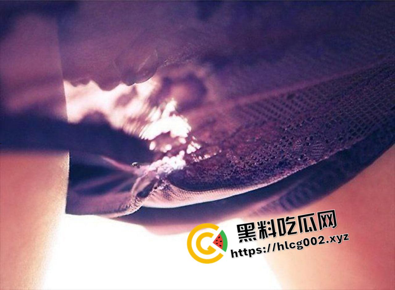 推特美鲍阴环母狗【Slutdiary1】3p捆绑 拉珠拳交 三洞全开 最全付费资源整理  第29张