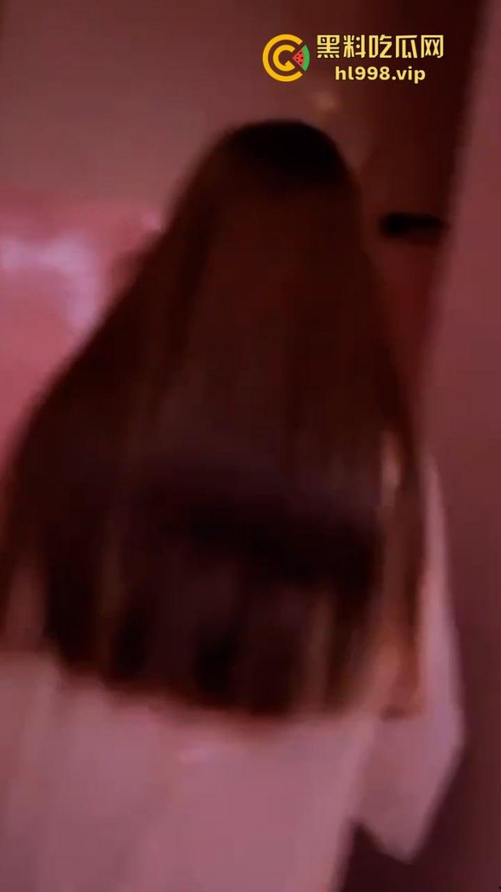 酒香不怕巷子深 小黑屋里藏野鸡 真实探店鸡店女性工作者赚钱的“辛苦历程”  第8张