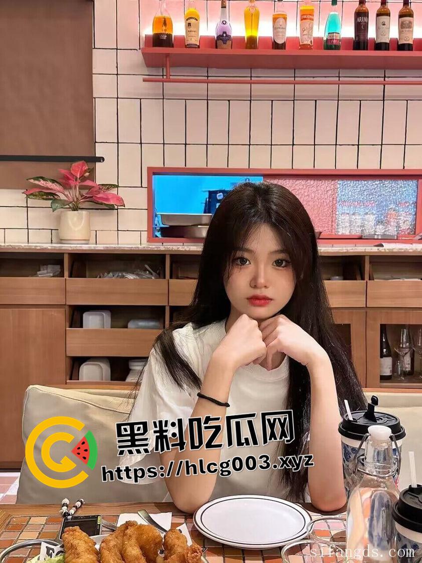 极品网红被男友出卖！极品学生反差美女和渣男各种玩法自拍 分手被曝光私密内容 极品身材美乳被草到喷尿  第2张