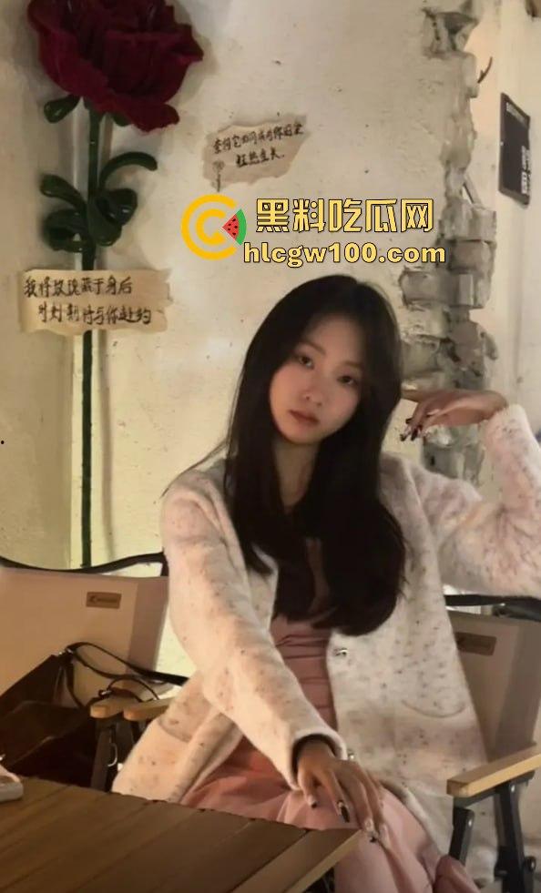 重庆工商大学经济学院【张琪】校内装乖乖学生，校外却给人当小三，没毕业就吃上人夫鸡巴吃到停不下来！  第8张