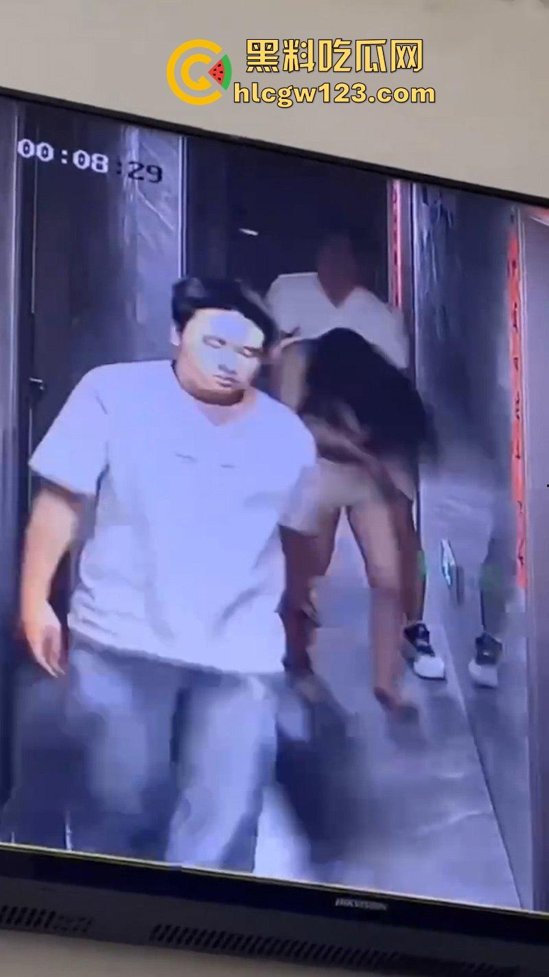 美女520当晚酒醉被两名男子捡尸 强行拖入酒店房间 轮奸2小时酒醒后才被救出 最终两人被拘！  第5张