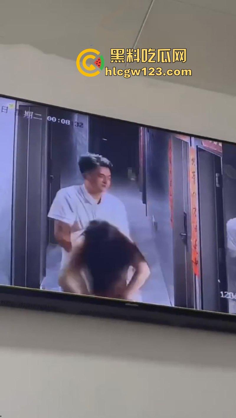 美女520当晚酒醉被两名男子捡尸 强行拖入酒店房间 轮奸2小时酒醒后才被救出 最终两人被拘！  第6张