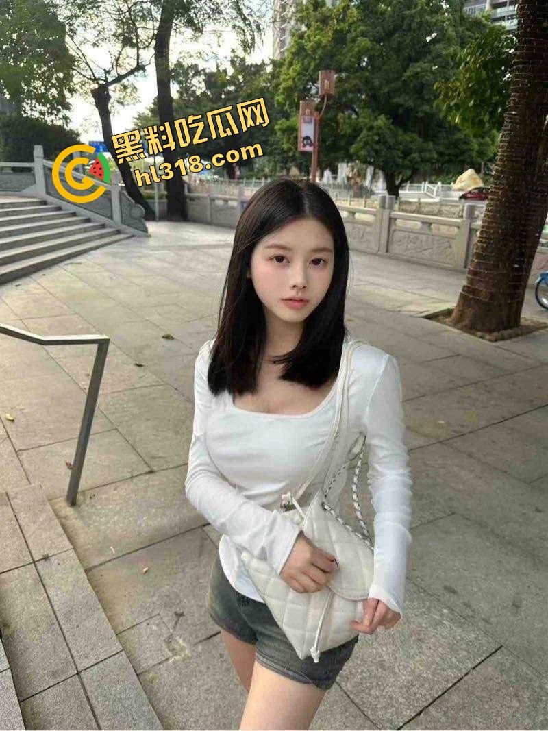 爬个武功山顺手看法老演唱会，群友原本约炮却遇小仙女上头，大鸡巴一夜把人干成恋爱脑，想跑都跑不掉！  第21张