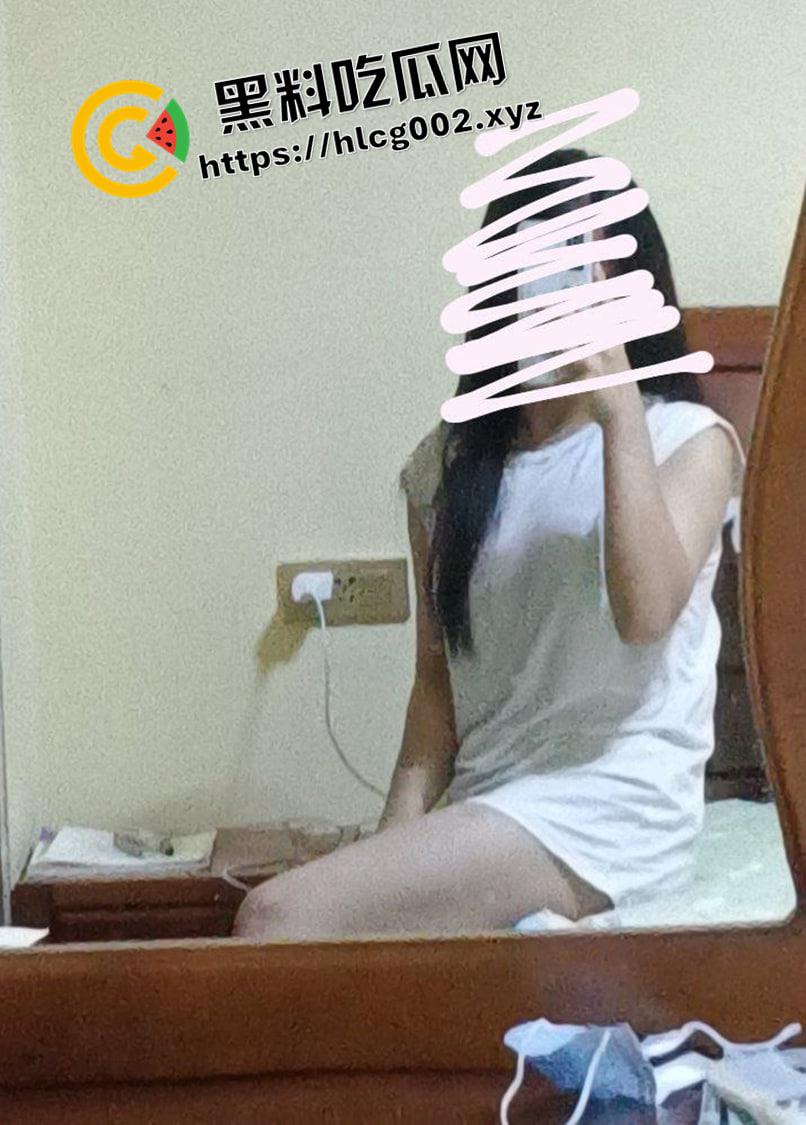 复旦大学大二系花网调流出  清纯美女却是极品巨乳 没有科技和狠活 梦中情乳 调教视频遭流出 第25张