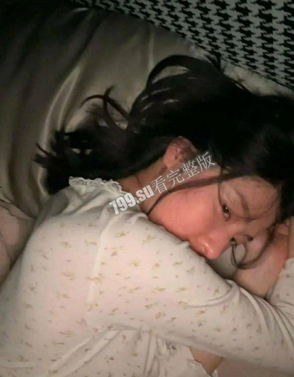 B 站网红 秃崽 被爆拿粉丝的钱与富哥啪啪  第2张