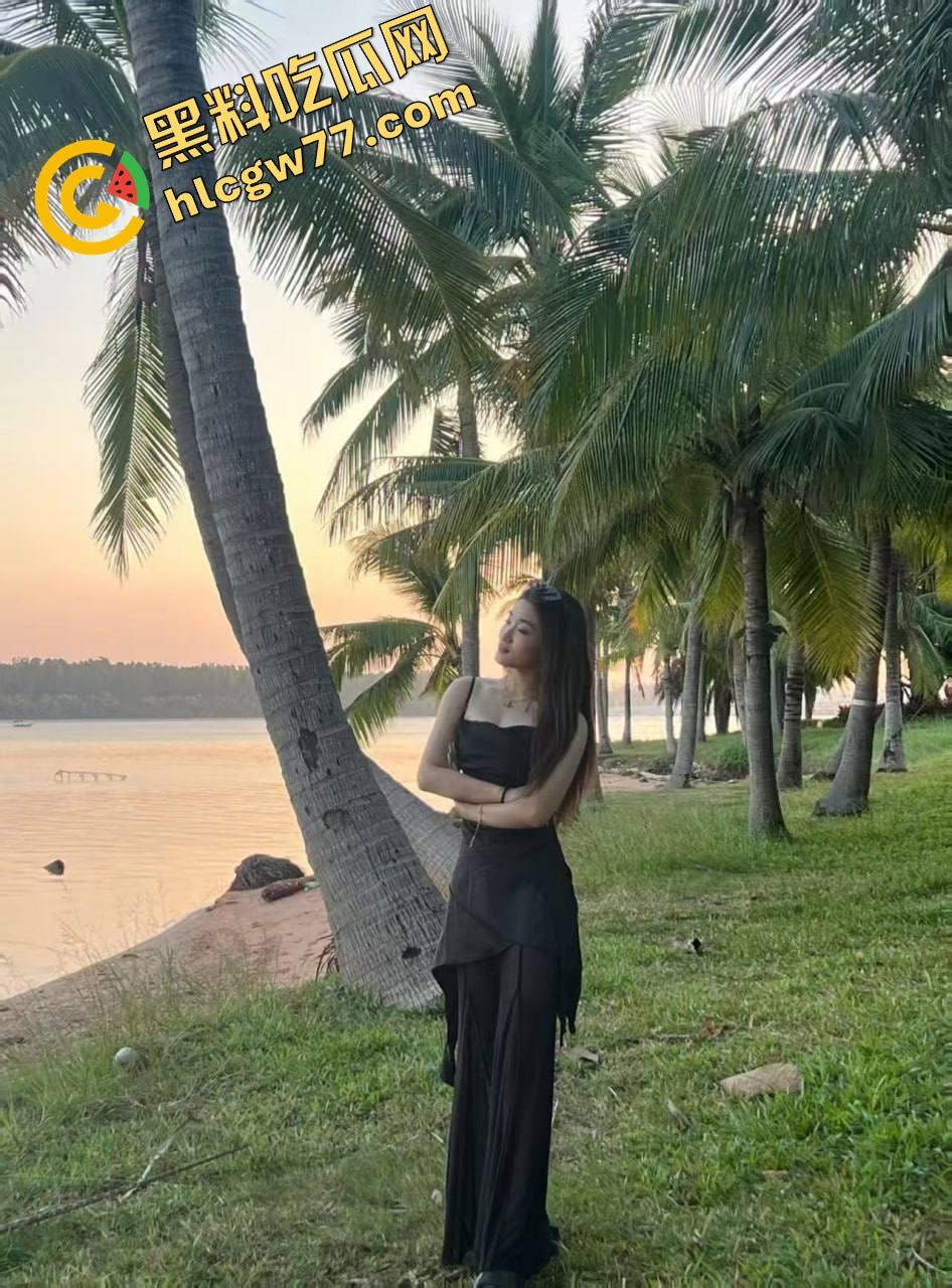 无锡高三骚妹毕业即开约，粉鲍粉嫩情趣内衣勾金主爆插，自慰片拍到手机存储报警！  第3张