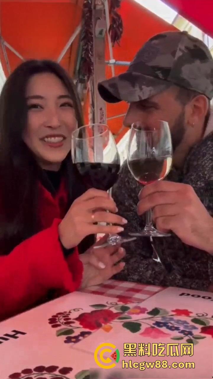 里斯本大奶留学生【胡依冉】街头被老外忽悠回家，共浴吃奶爆操随便玩，巨乳小骚逼被大屌输出！  第2张