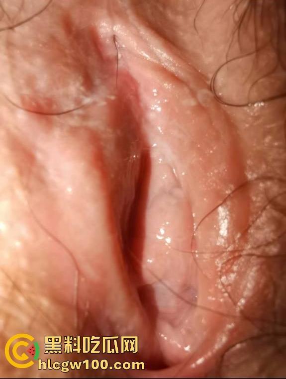 抖音巨乳网红原【固执的守村人雪bee】现【恩果】收费福利爆出，跳蛋直播爽到翻白眼！  第44张