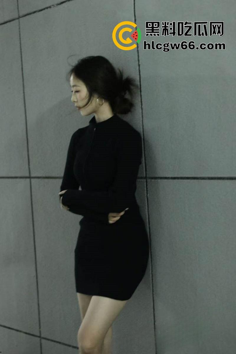 安徽阜阳幼儿师范21岁【杨梦瑶】厕所被同学夺走初夜，嫩逼自慰视频喷水流满地，浪得欠干死！  第4张