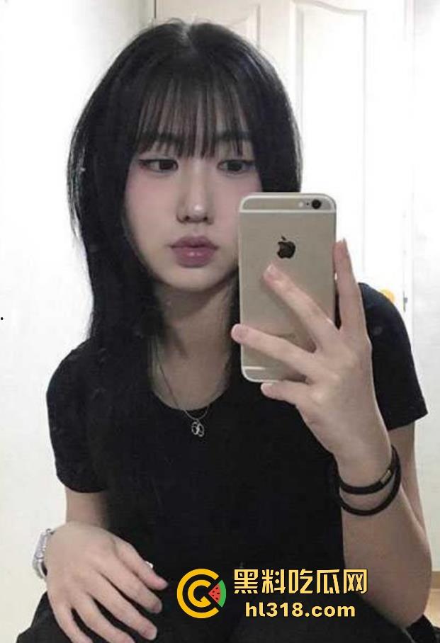 湖南农业大学【林薇雅】酒店约炮视频曝光，清纯女大变身淫娃，极品口活与淫荡骑乘操起来真的太爽了！  第2张