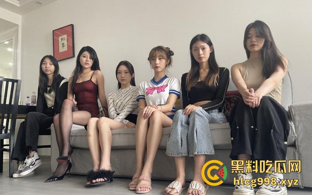 极品模特群约拍！反差婊全裸美鲍盛宴，丝足美腿随便摸，兄弟们全要还是选一个？摊牌了我不装了！  第13张