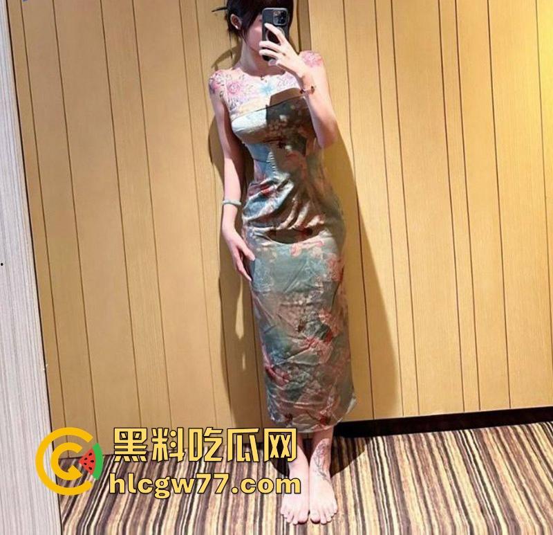 纹身男女激情性爱 极品身材肥臀纹身妹 被大屌男友爆操抽插 性爱自拍视频流出  第1张