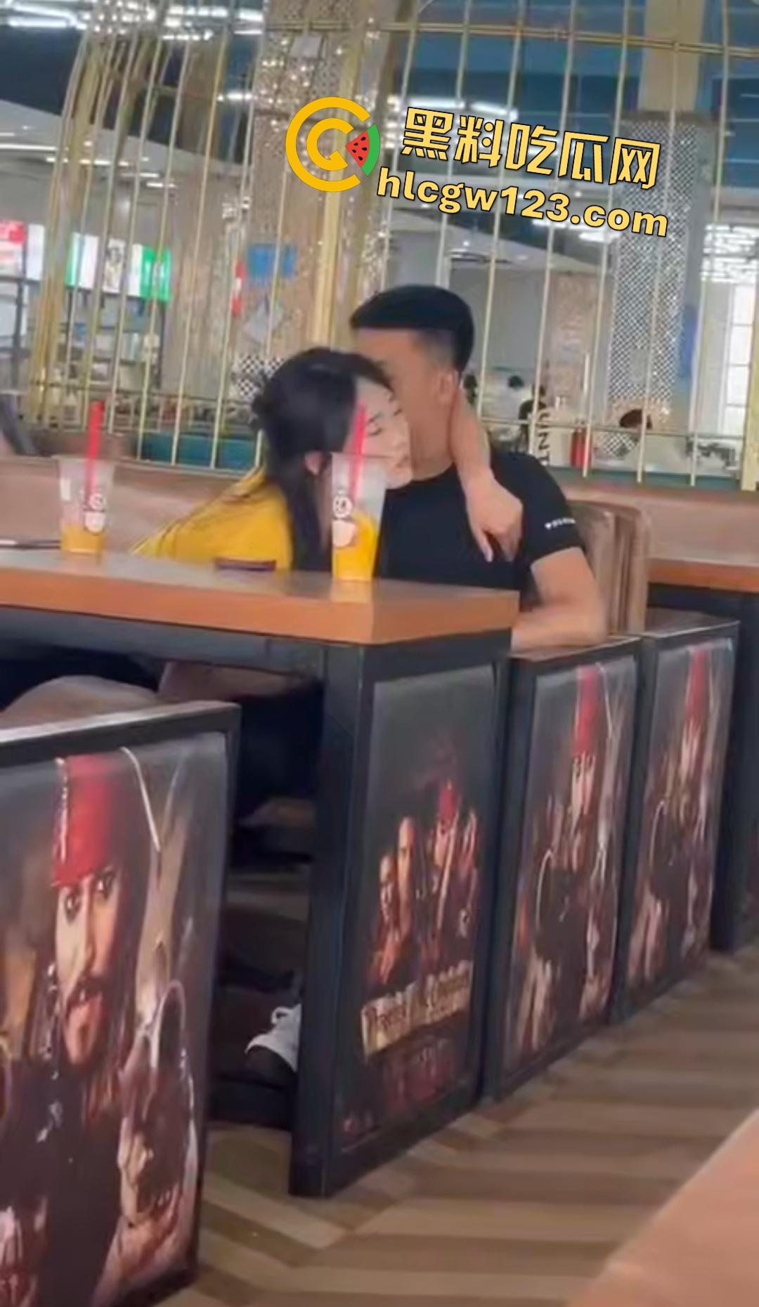 青岛技师学院食堂惊爆狗男女口交，蜜雪冰城边喝边舔，精子果茶就此诞生！  第6张