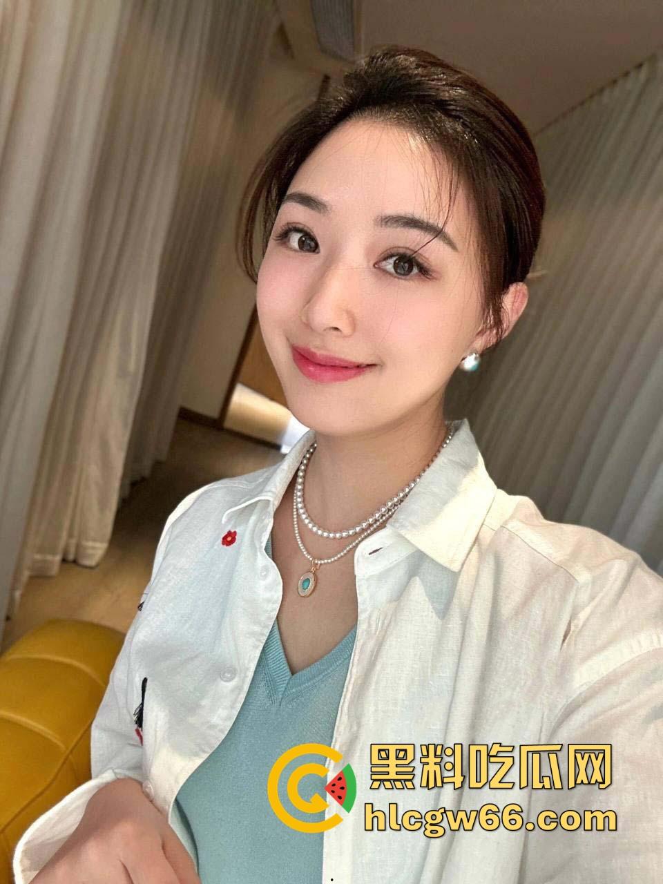 无锡美容院老板娘【李美琴】正值性欲旺年 网上到处约炮不雅视频被炮友泄密  90后宝妈尺度全开! 第5张