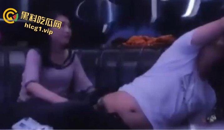 瓜友投稿：ktv不带套操嫂子！老公就在门外！最后再来个口爆真是惊险又刺激！  第5张