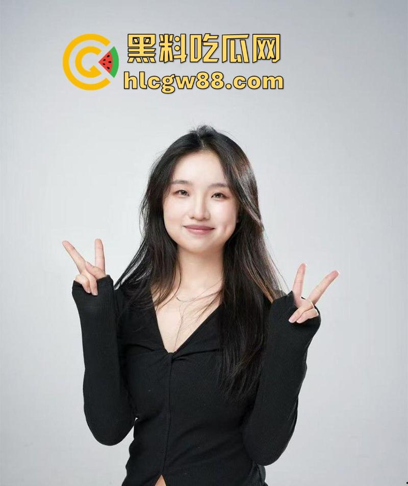 中国传媒大学【白洁】研究生情侣性爱视频曝光 各种舔屌卖骚 无套做爱中出 反差感爆棚！  第1张