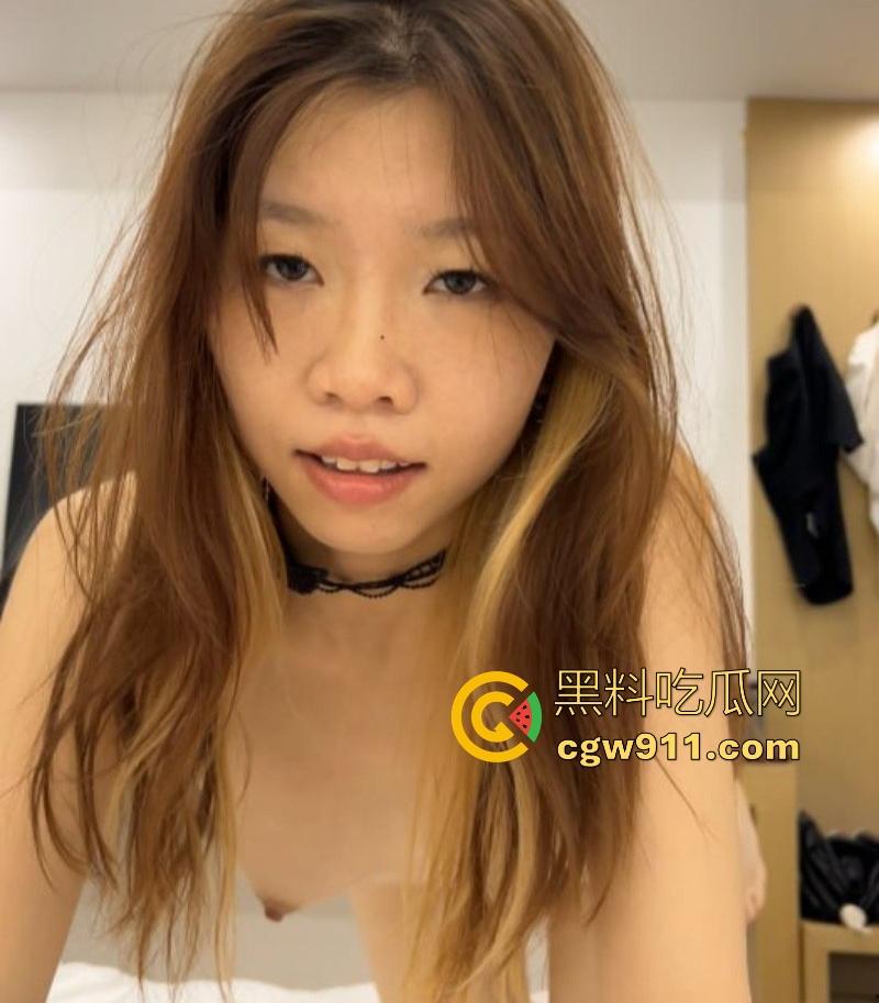 成都淫骚渣女【秦回慧】出轨视频被男友曝光，镜前后入自拍浪叫，女上骑乘臀浪翻滚，妥妥的反差母狗！  第7张