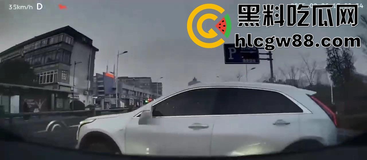 女友抢方向盘撞车差点送我上天，哭着求我别报警，这绿茶婊还想让我原谅她！  第12张